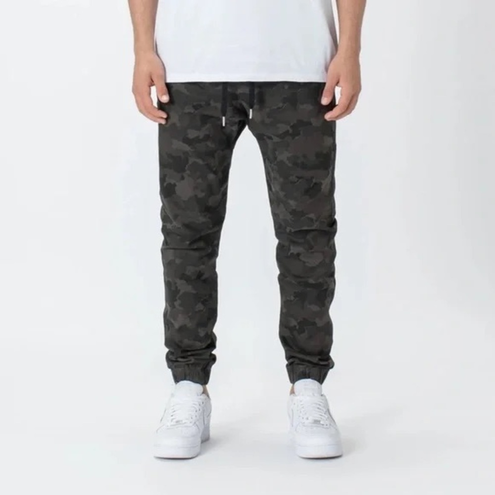 Men's Zanerobe Sure Shot Camouflage Jogger Pants size 36